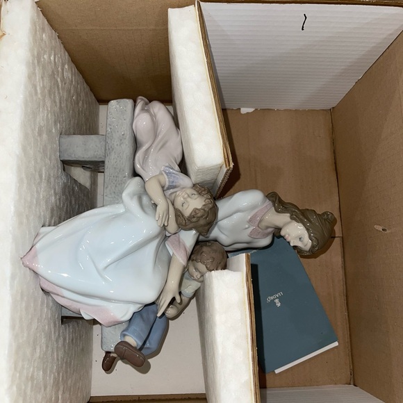 Lladró An Afternoon Nap in perfect condition - Picture 6 of 7